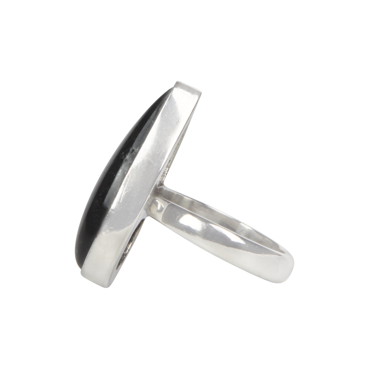 Sundari Jewellery Teardrop Shaped Chunky Labradorite Sterling Silver Ring