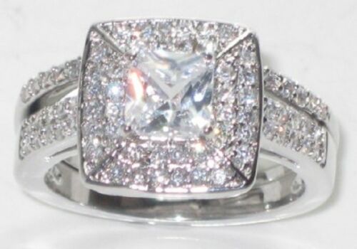 Jewellery Kingdom Cubic Zirconia Stainless Steel Ladies Engagement Wedding Princess Band Set Ring (Silver) - Jewelry Rings - British D'sire