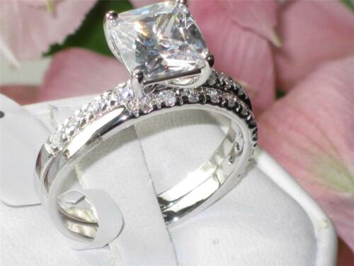 Jewellery Kingdom Ladies Engagement Wedding Band Princess Cut 2 Pieces Rhodium Raised Ring Set (Silver) - Jewelry Rings - British D'sire