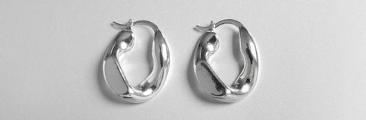 From dullness to sparkle: Learn how to clean sterling silver earrings - British D'sire