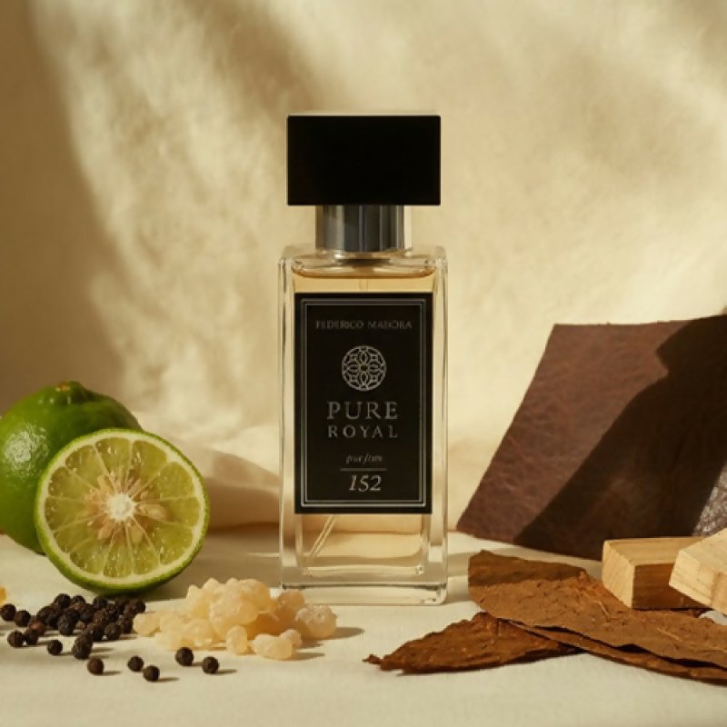 152 – PURE ROYAL PARFUM FOR HIM 50ML Secondary image