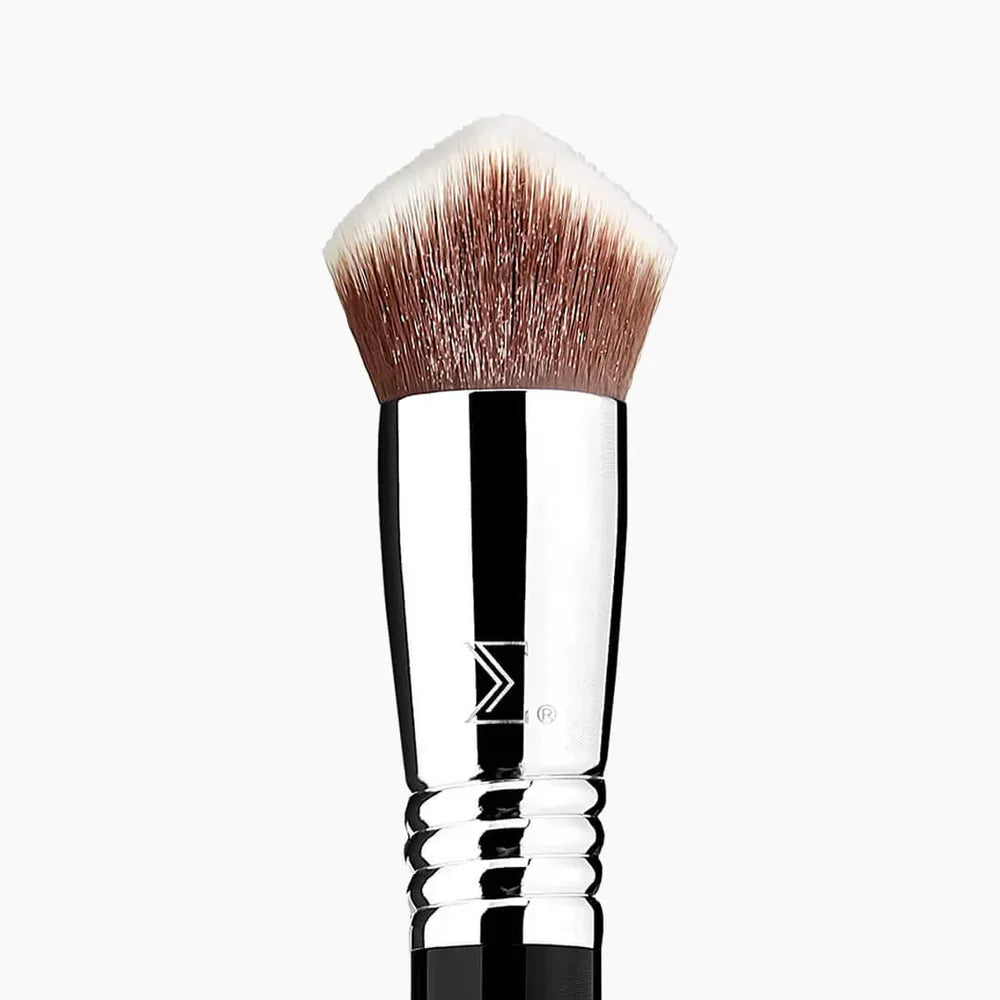 Sigma Beauty 3DHD Kabuki Brush Main image