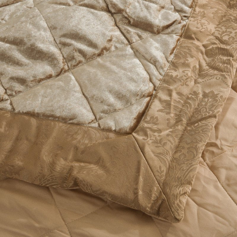 5 Pieces Luxury Crushed velvet Bedspread Quilted Comforter Bedding Set & Cushion - Home, Furniture & DIY:Bedding:Decorative Quilts & Bedspreads - British D'sire