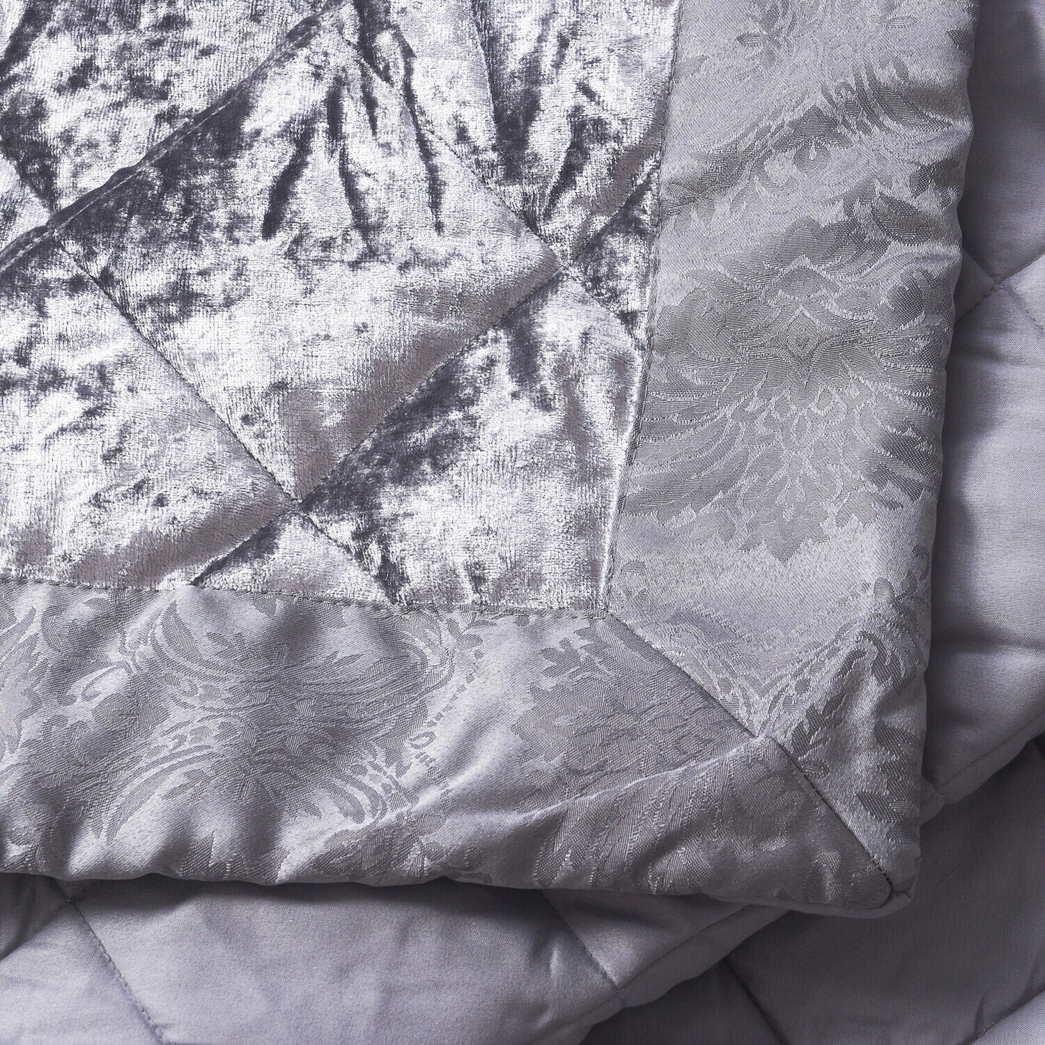 5 Pieces Luxury Crushed velvet Bedspread Quilted Comforter Bedding Set & Cushion