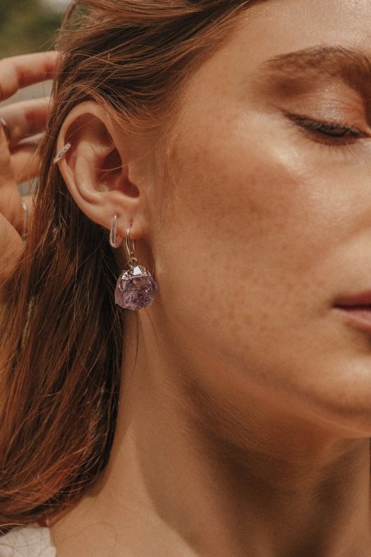 Xander Kostroma - 925 Sterling Silver Raw Cut Amethyst Rock Earrings - Ideal for Women - Reduces Stress and Balances Mood - Handcrafted Unique Jewelry - 4cm Drop - Perfect Gift for Healing and Style Secondary image