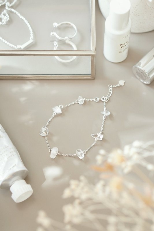 925 Sterling Silver Raw Quartz Stone Crystal Bracelet - Bracelets - British D'sire Main image