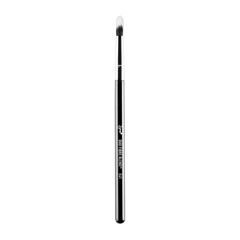 Sigma Beauty E41 Duo Fibre Blend Brush Main image
