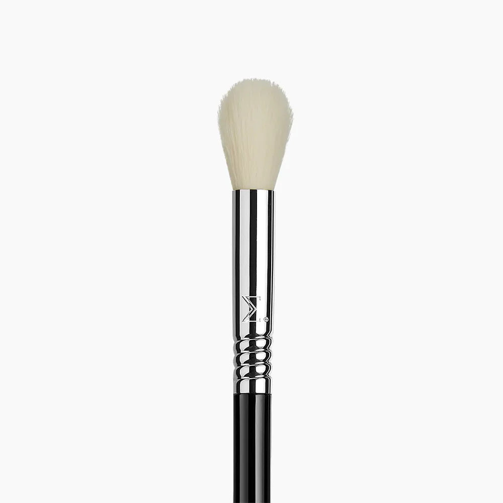 Sigma Beauty E61 All-Purpose Buffer Brush Main image