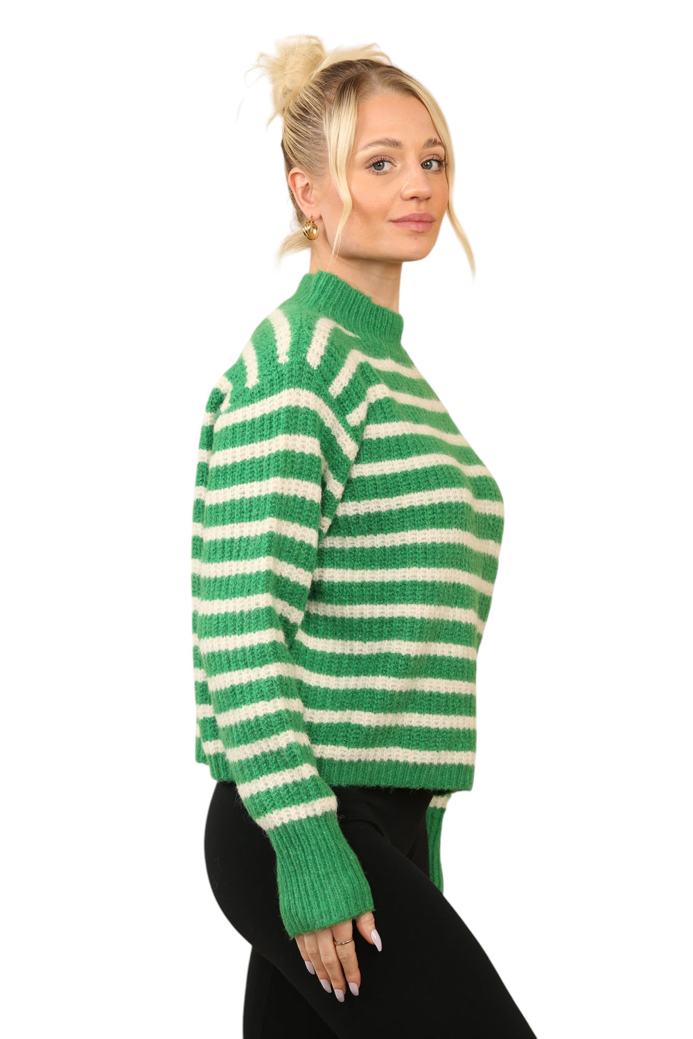 Cosy Striped Jumper with Mock Neck – Soft Acrylic Knit G/W