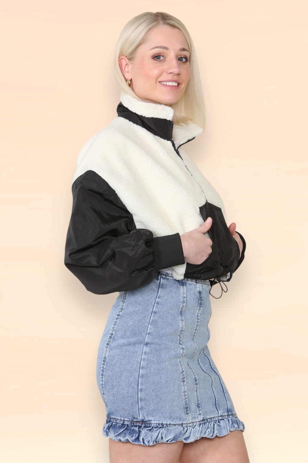 Borg contrast Nylon Windbreaker Secondary image