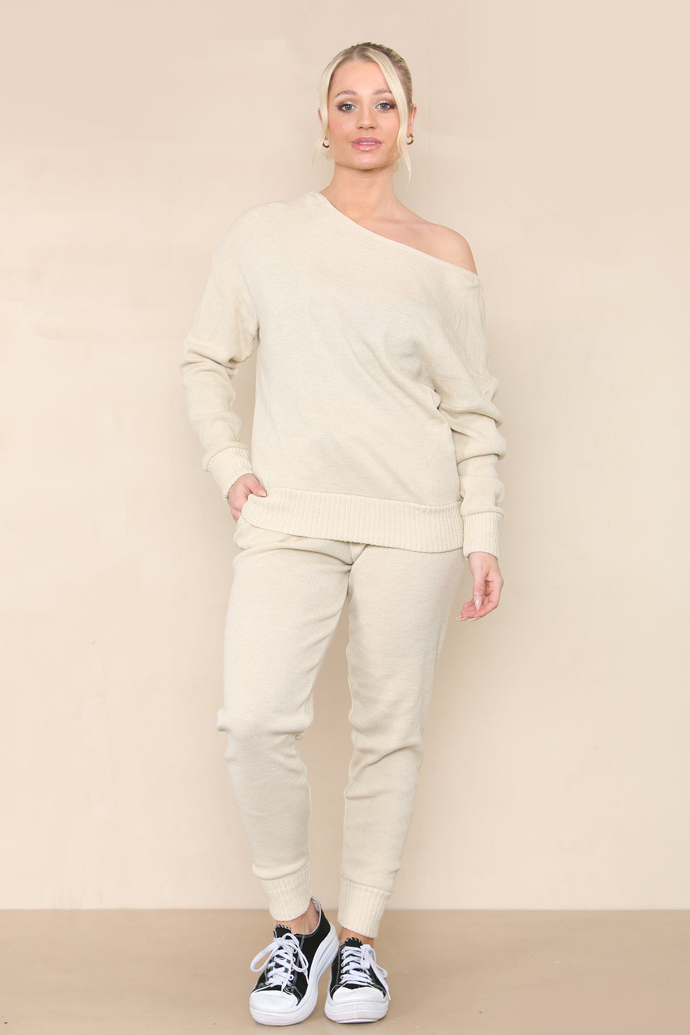 Women Beige Winter Warm Knitted Boat neck Co-Ord Solid Two Piece Loungewear Outfits Set