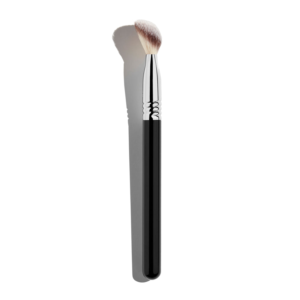 Sigma Beauty F08 Precision Powder Brush Secondary image