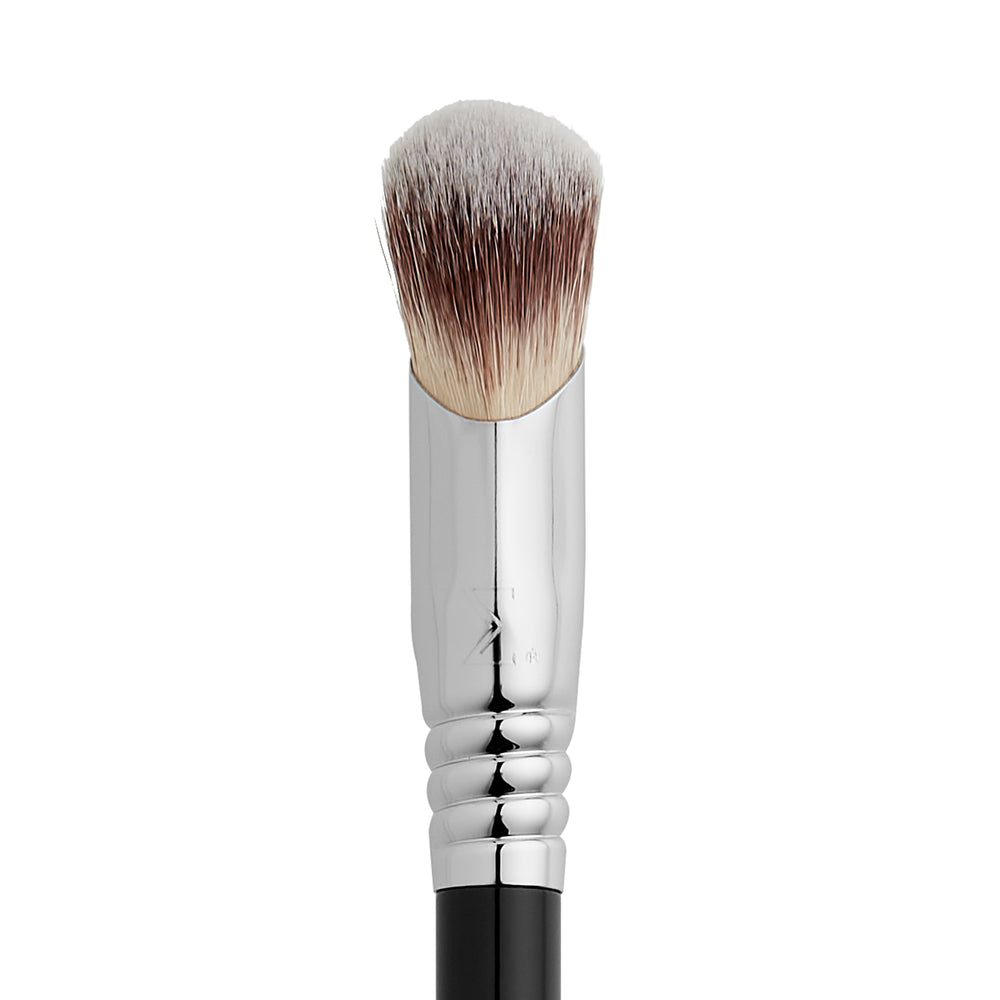 Sigma Beauty F72 Soft Angled Brush Secondary image