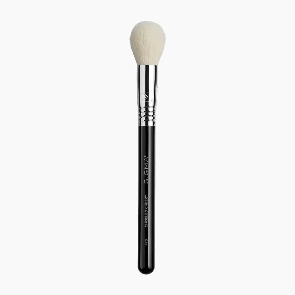 Sigma Beauty Chiselled Cheek Brush F76 Secondary image