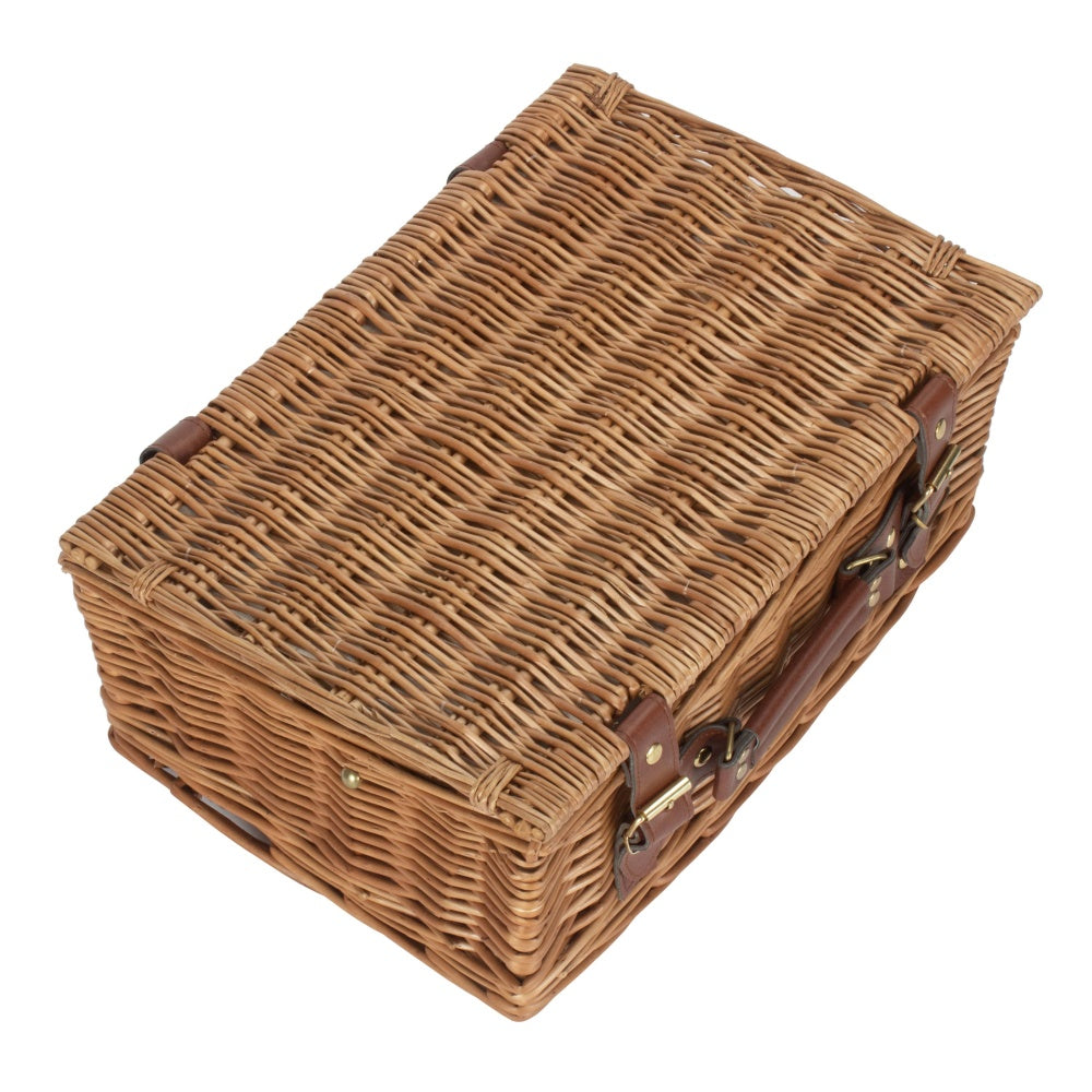 Classic Wicker Fitted Picnic Basket Secondary image