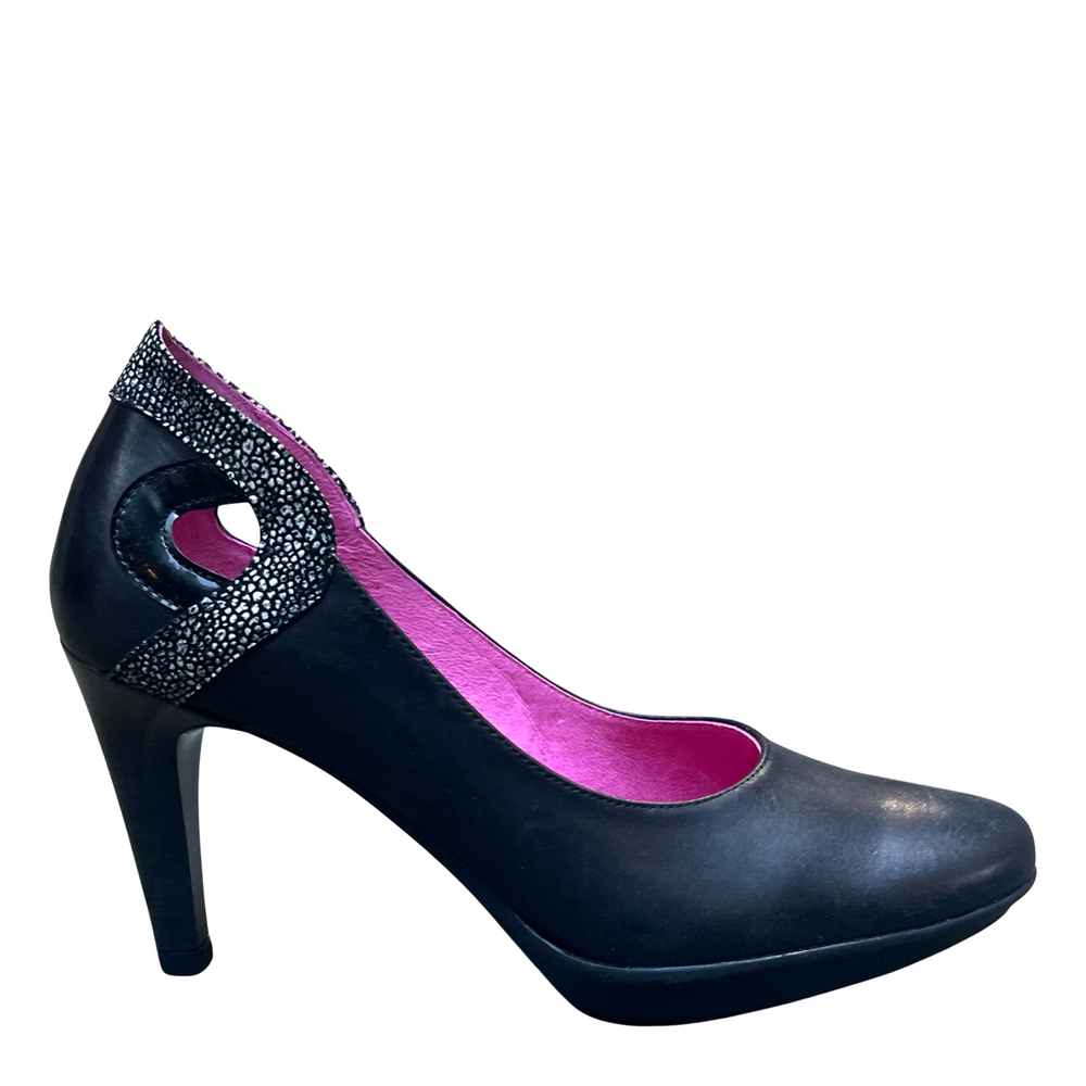 Maritus - black leather high heel Secondary image