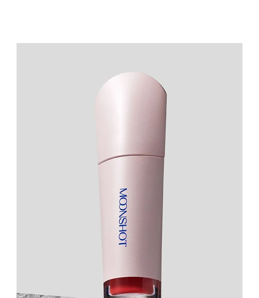 Moonshot Performance Lip Blur Fixing Tint #06 Bang: Neutral-tone vintage rose colour