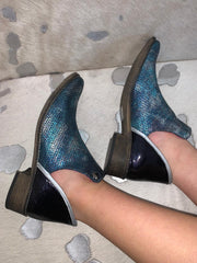 Zippette - Aqua blue ankle boot - British D'sire