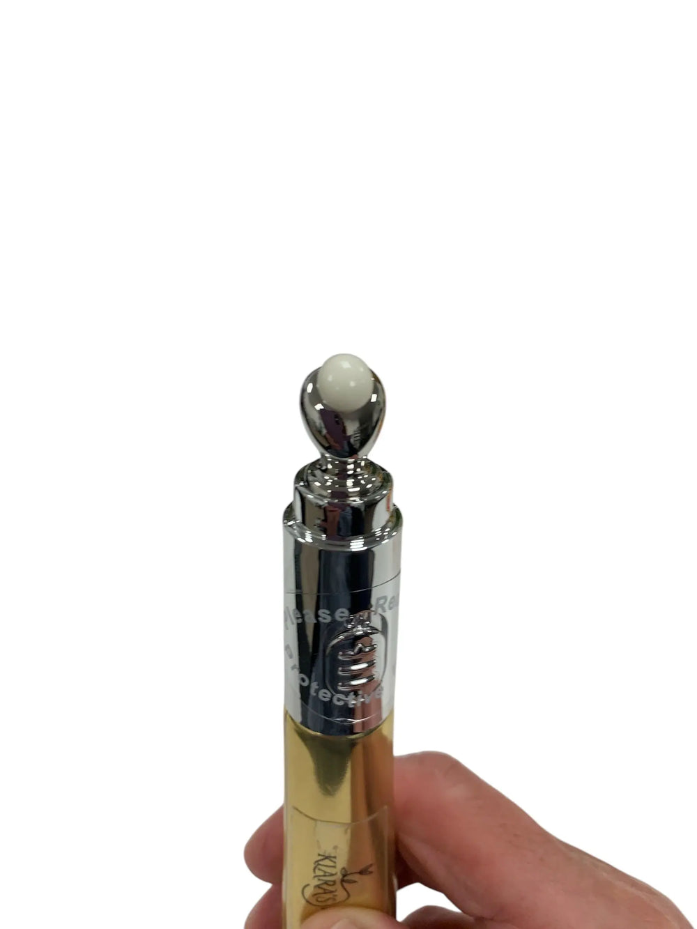 Klara's Eye Contour Cream – Now in Massage Applicator Tube (15 ml) Klara Skincare