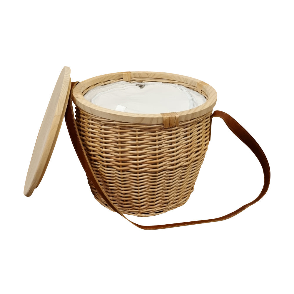 Round Insulated Picnic Basket with Chopping Board Lid Secondary image