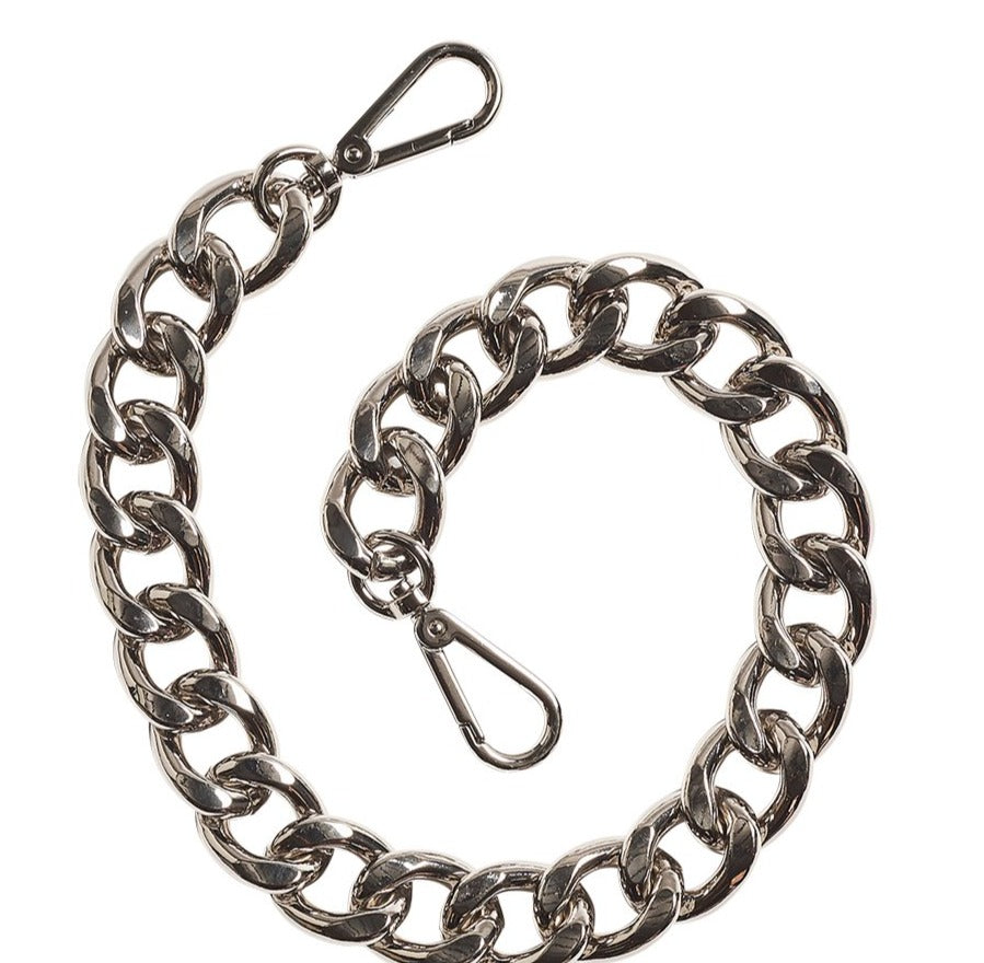 gretchen silver chain strap Main image