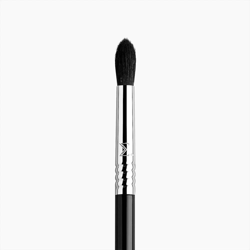 Sigma Beauty E49 Medium Tapered Blending Brush Main image