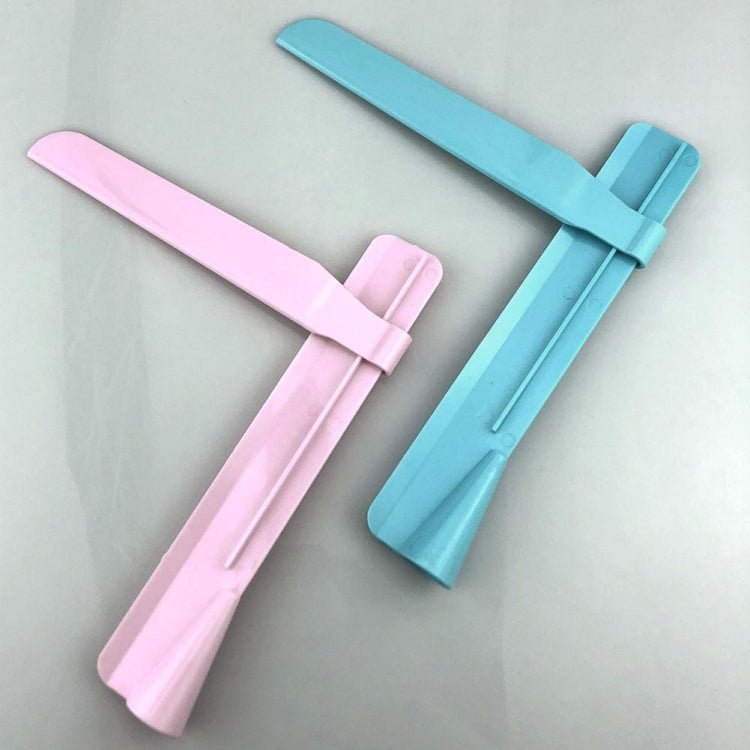 Adjustable DIY Cake Scraper Smoother Fondant Spatulas Cake Edge Smoother Cream(Blue) - British D'sire