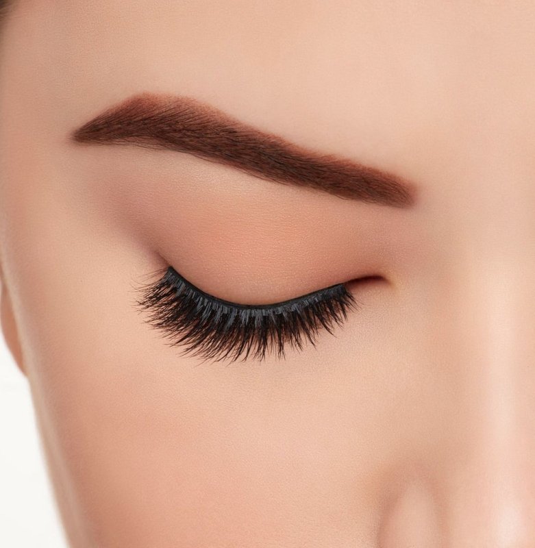 Ardell Aqua Lashes 340 - False Eyelashes - British D'sire