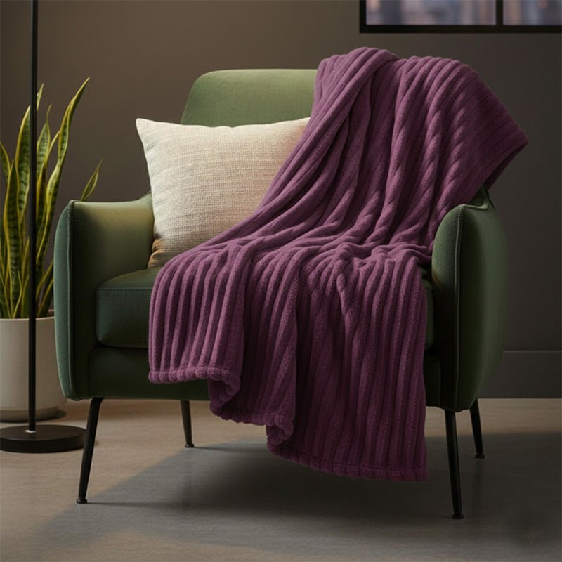 Chunky Ribbed Mink Throw Ultra Soft Warm Elegant Blanket for Sofa Or Bed - 200 x 240cm - Black - British D'sire