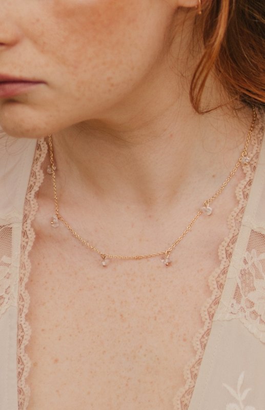Xander Kostroma Delicate Quartz Necklace - 42 cm + extension, 925 Sterling Silver Chain with Clear Quartz Crystal Pendant - Healing Stone Jewelry for Women - Elegant Gift for Wellness and Spirituality Secondary image
