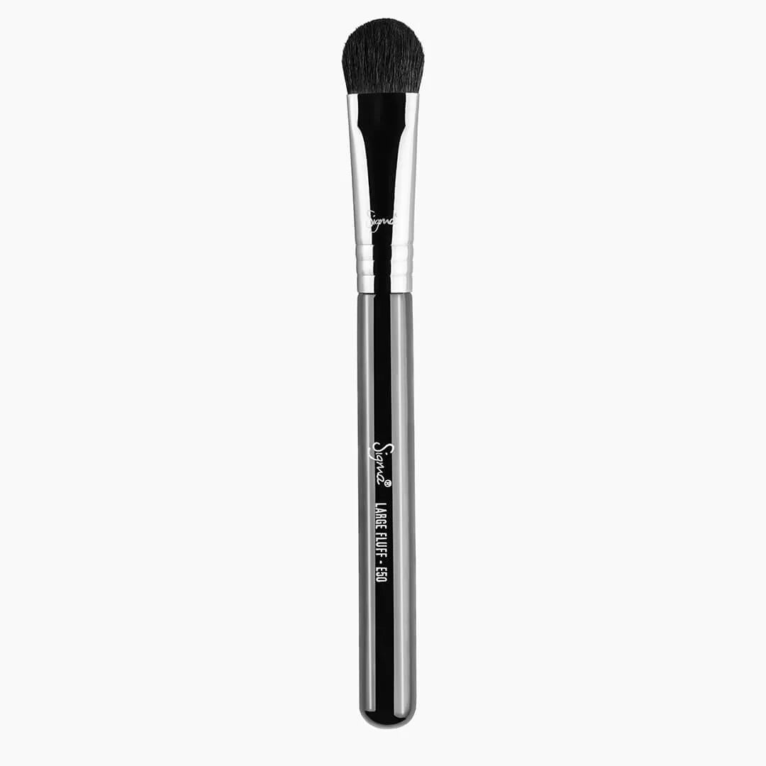 Sigma Beauty E50 Large Fluff Brush Secondary image