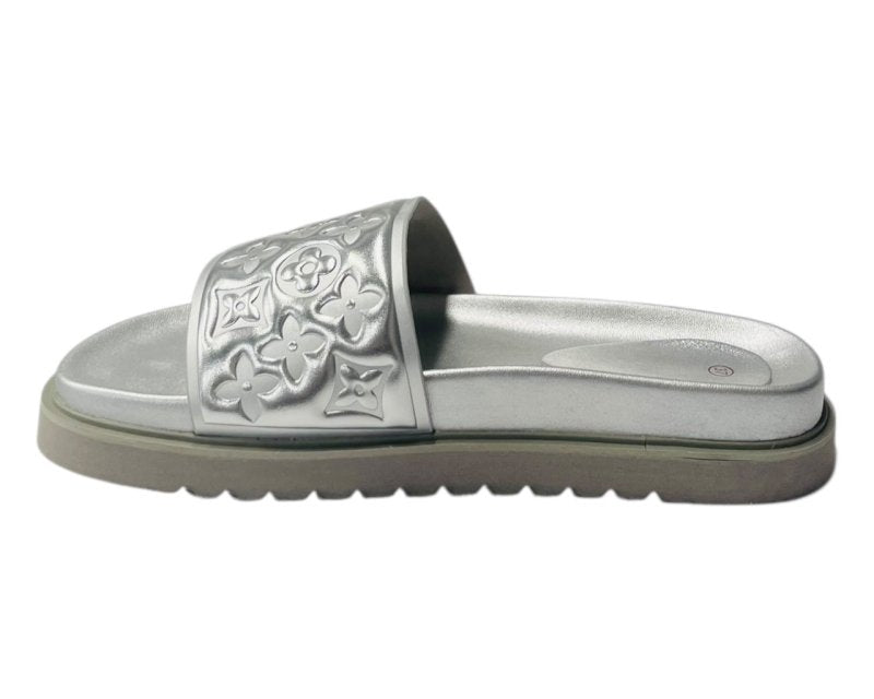 Embossed Front Strap Flat Sliders - Sliders - British D'sire