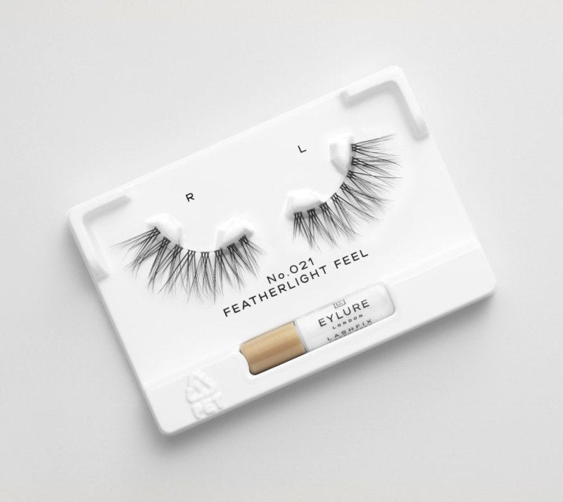 Eylure Natural Lashes No 021 - False Eyelashes - British D'sire
