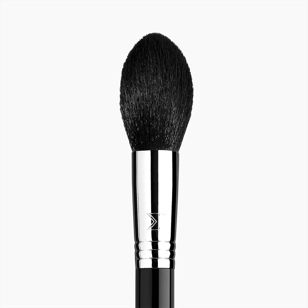 Sigma Beauty F25-1 Tapered Face Brush Secondary image