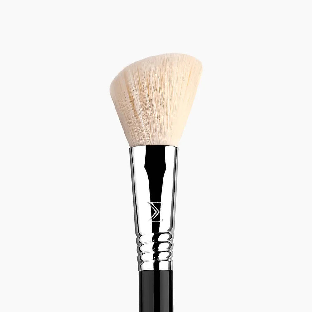 Sigma Beauty F40 Large Angled Contour Brush Main image