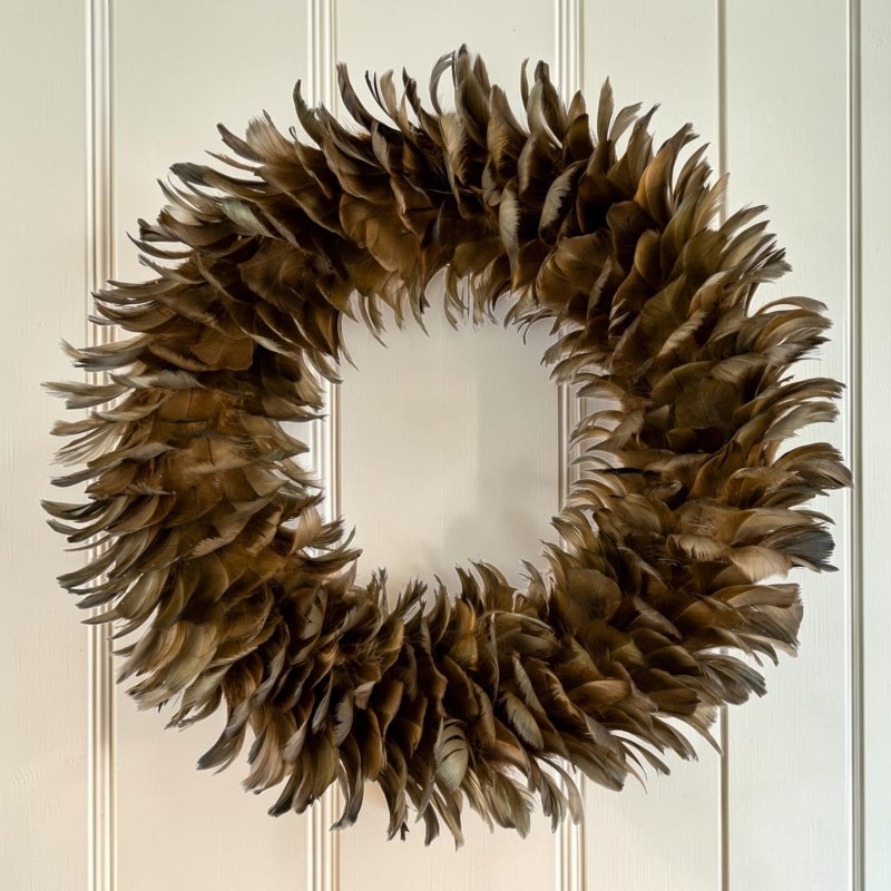 Fawn Feather Wreath Christmas Decoration - Wreath - British D'sire