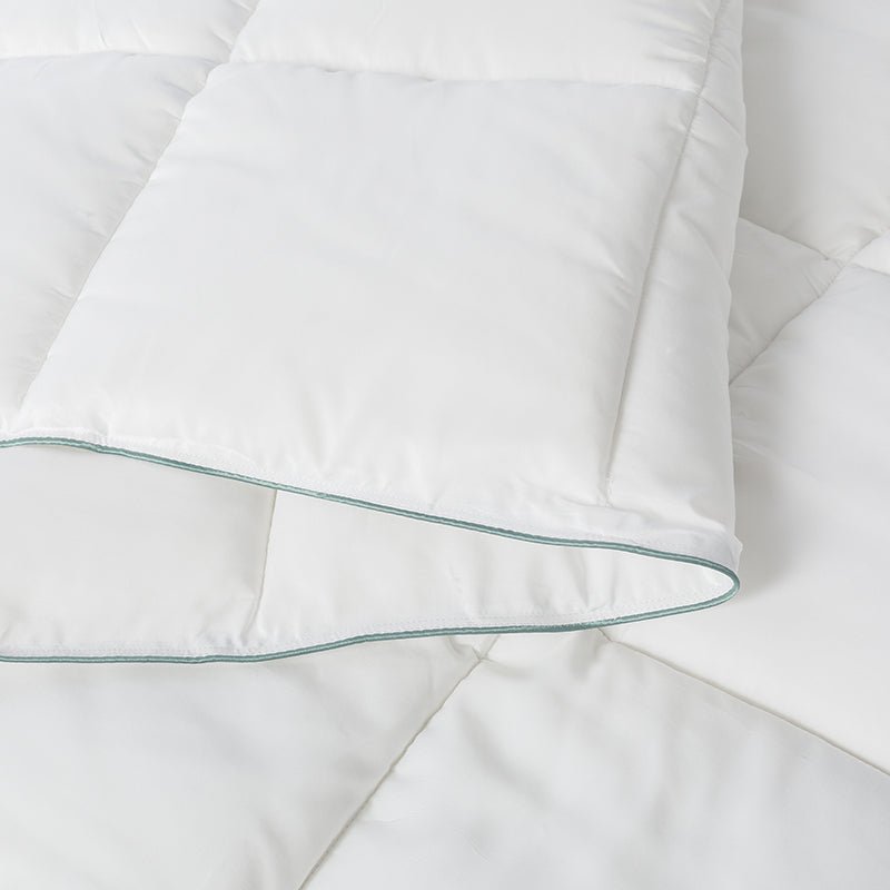 Gloria - Microfibre Soft Touch Feels Like Down Duvet - British D'sire