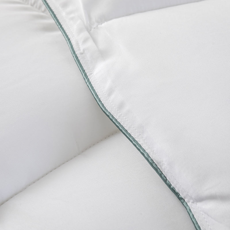 Gloria - Microfibre Soft Touch Feels Like Down Duvet Secondary image