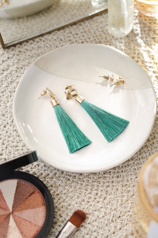 Xander Kostroma Gold Tone & Forest Green Tassel Drop Earrings – 8 cm drop, Statement Earrings, Boho Chic Jewelry, Lightweight Drop Earrings, Fashion Accessories, Gift for Her Secondary image