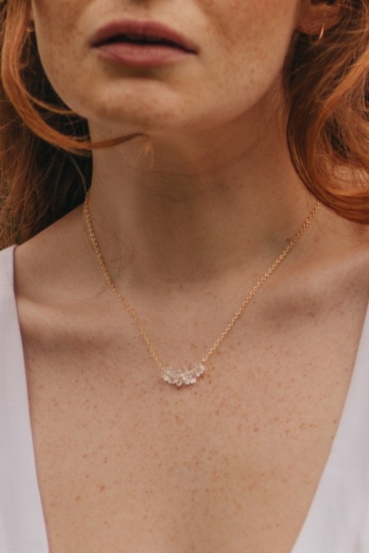 Xander Kostroma Gold Tone Quartz Necklace – Handmade Semi-Precious Clear Quartz Pendant, 14ct Gold Plated Chain, 55cm Length, Healing Stone Jewelry for Women, Elegant & Versatile Gift Secondary image