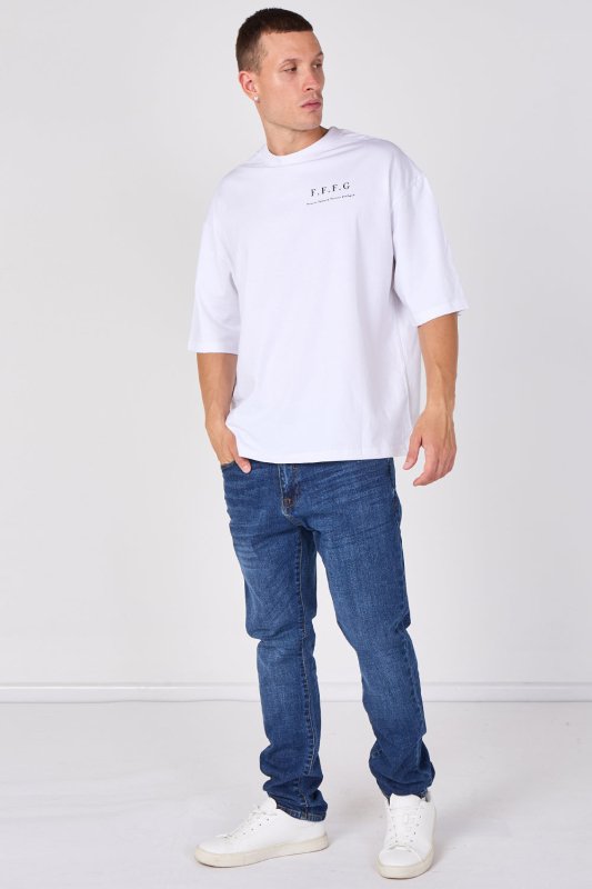 Heavyweight Oversized Graphic T-Shirt - British D'sire