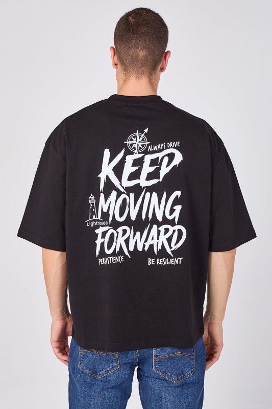 Heavyweight Oversized Graphic T-Shirt - British D'sire