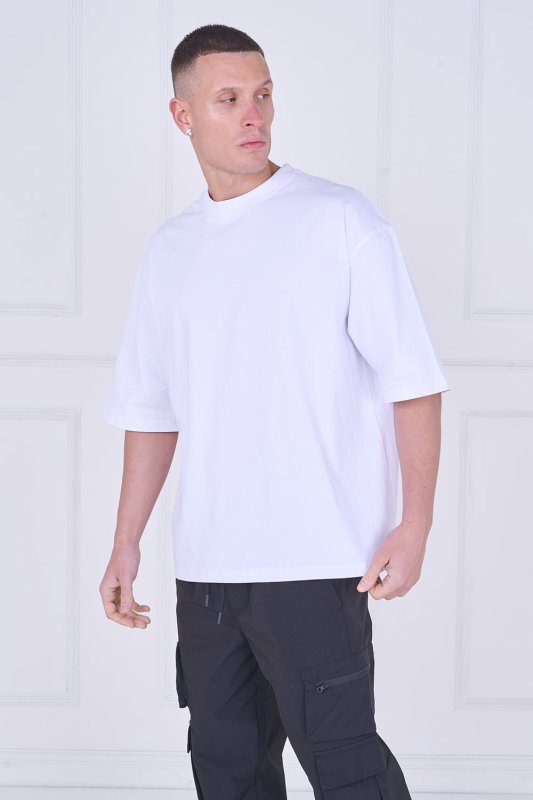 Heavyweight Oversized T-Shirt – Premium 100% Cotton - T-Shirt - British D'sire Main image