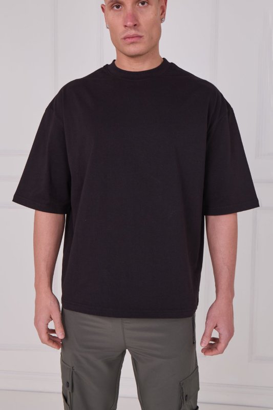 Heavyweight Oversized T-Shirt – Premium 100% Cotton - T-Shirt - British D'sire