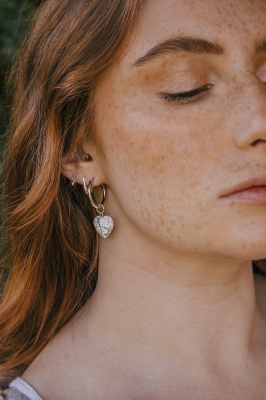 Howlite Heart Hoop Earrings - Earrings - British D'sire Main image
