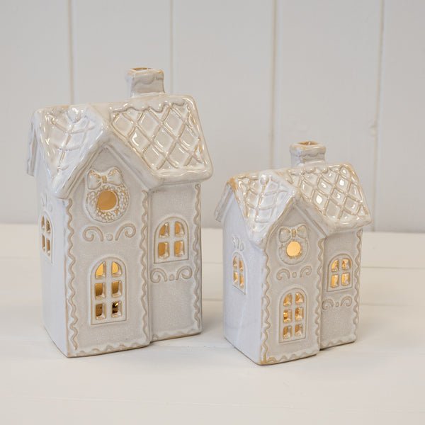 Large LED Christmas Decorated Townhouse - Christmas Decor - British D'sire