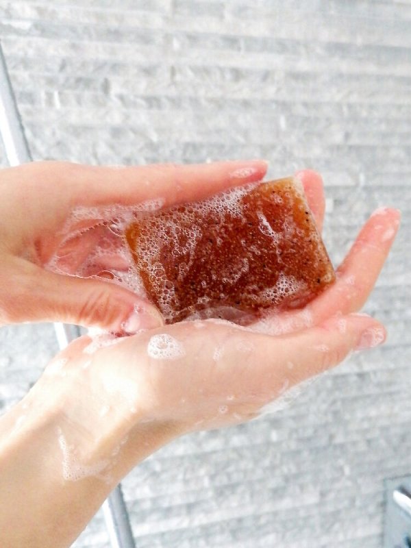 Liza Veta Exfoliating Sweet Orange & Patchouli Soap Bar - Bath & Shower - British D'sire