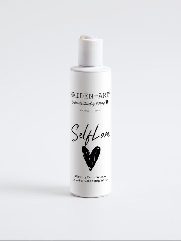 Maiden Art - Glowing From Within -Micellar Cleansing Water -3-in-1 cleanser, makeup remover, and toner -hydrating properties for plump, glowing complexion -Hyaluronic Acid, Linden Flower & Camomile -For All Skin Types - Micellar Cleansing Water - British D'sire