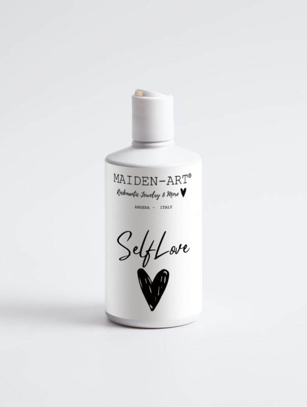 Maiden Art - Mindful Hair Care Nourish & Volumize Shampoo – For Dry Ends & Volume Boost, with Betaine & Wheat Protein, Sulphate Free -Strengthening, Smoothing with Refreshing Scent –For Healthy, Vibrant Hair - Nourish & Volumize Shampoo - British D'sire
