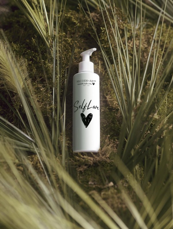 Maiden Art - Purifying Foam Cleanser – Hydrating Mousse – Natural Vegan Formula with Aloe, Plant, and Berry Extracts-Gentle, Oil-Control Formula for Clear, Radiant Skin – Ideal for All Seeking Clean, Radiant Skin - Purifying Mousse - British D'sire